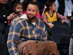 Injured star Stephen Curry traveling with short-handed Warriors
